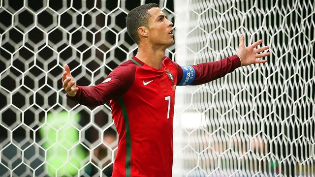 Copa Confederaciones 2017, Nueva Zelanda-Portugal: Festín de goles y primera de grupo (0-4)