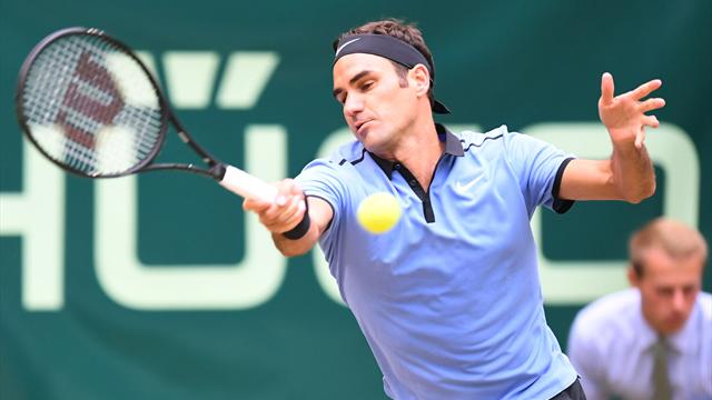 Roger Federer conquista su noveno título en Halle tras barrer a Alexander Zverev 6-1 y 6-3