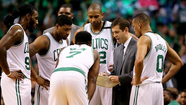 La NBA cambia regolamento: meno timeout per rendere le partite più fluide