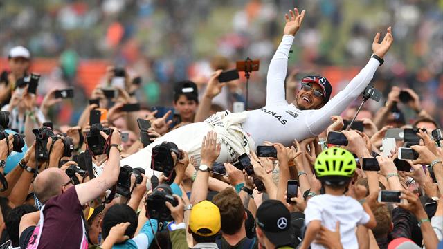 Hamilton surft auf Erfolgswelle - Vettel trotz Reifen-Drama nicht frustriert
