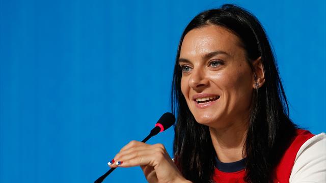 Исинбаева вошла в рабочую группу по внесению поправок в Конституцию