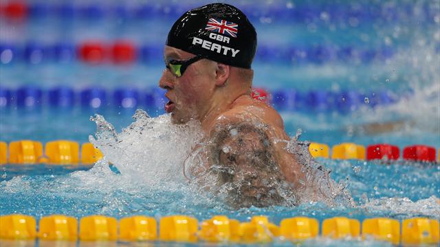 Adam Peaty rekora doymuyor