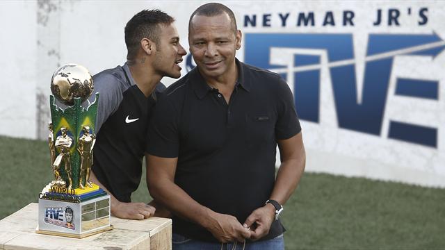 Neymar Sr : "Mon fils n'a jamais manqué de respect au PSG"