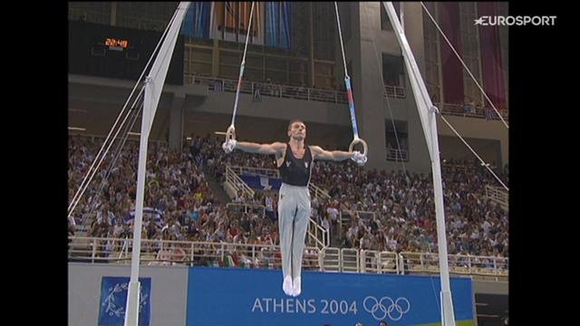 Jury Chechi vince il bronzo agli anelli ad Atene 2004 a 34 anni: un esercizio indimenticabile! Jury Chechi vince il bronzo agli anelli ad Atene 2004 a 34 anni: un esercizio indimenticabile!