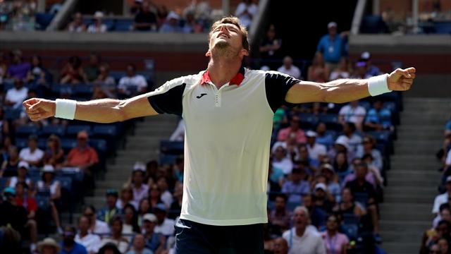 Erkeklerde ilk yarı finalist Carreno Busta