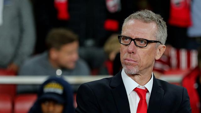 Nach Fan-Eklat: Stöger beendet Mitgliedschaft beim 1. FC Köln