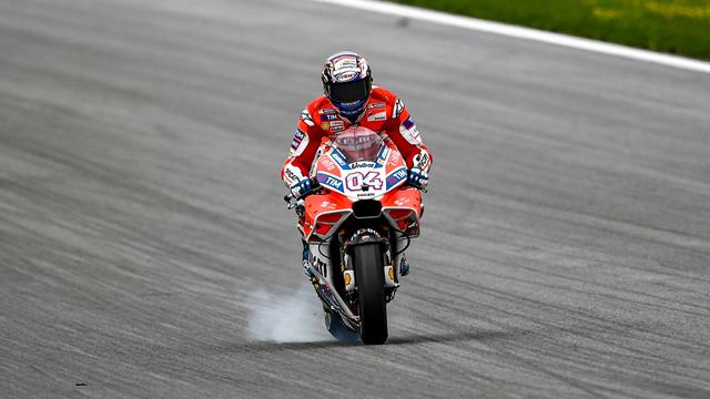 Dovizioso il più veloce nelle seconde libere: Marquez cade ma è comunque secondo, Rossi lontano