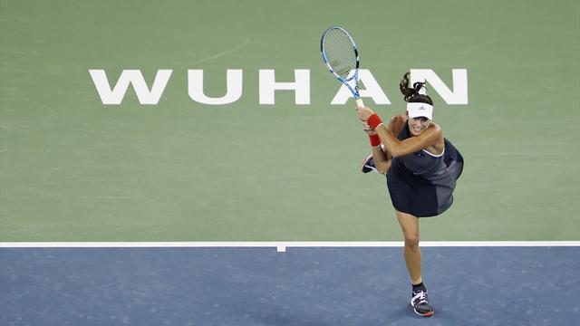 Garbiñe Muguruza supera con sufrimiento a Magda Linette y se mete en cuartos (6-2, 1-6 y 6-4)