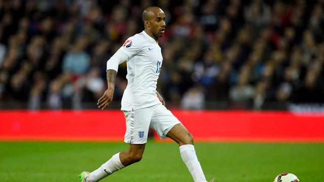 Delph returns for England, Alli included despite possible ban