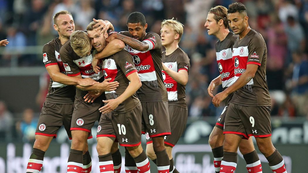 St. Pauli entführt drei Punkte aus Braunschweig - Fußball ... St. Pauli entführt drei Punkte aus Braunschweig - Fußball ...