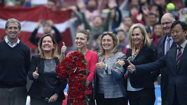 Halep new world number one after reaching Beijing final