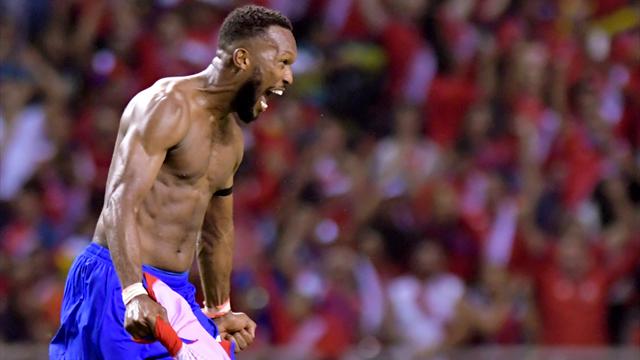 Une tête à la 95e et le stade chavire : Le Costa Rica disputera le Mondial Une tête à la 95e et le stade chavire : Le Costa Rica disputera le Mondial
