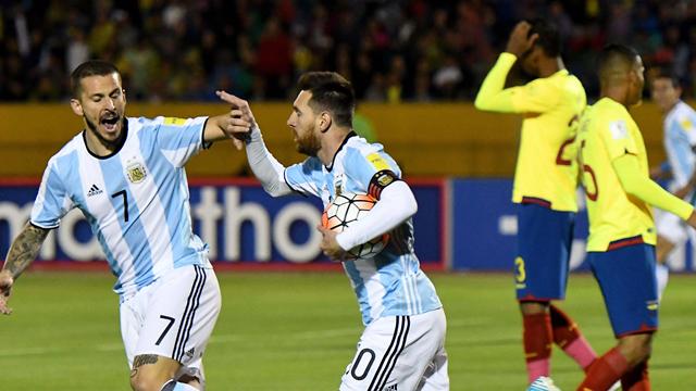 But de renard, frappe en lucarne, petit lob, un café et l'addition : Messi a tout fait tout seul