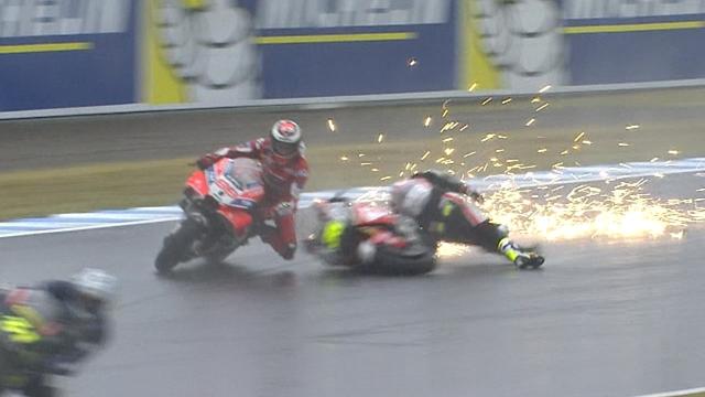 Die Gefahr kommt von hinten: Crutchlow schießt Lorenzo ab Die Gefahr kommt von hinten: Crutchlow schießt Lorenzo ab