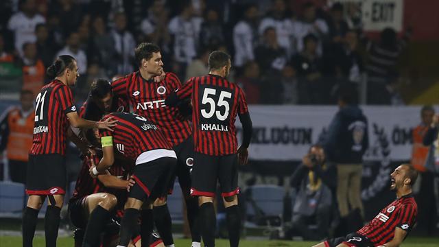Beşiktaş, Ankara'da kayıp