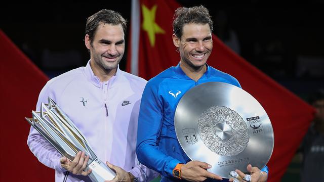 Federer efsaneler arasında bir sıra daha yükseldi
