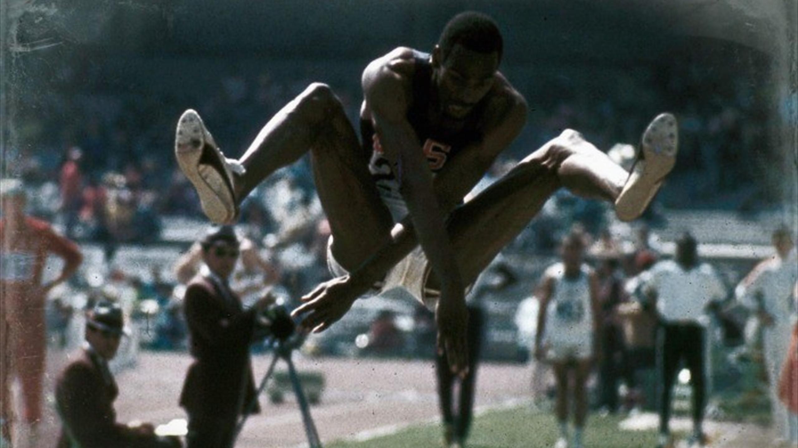 Quando Bob Beamon distrusse il record del mondo nel salto in lungo