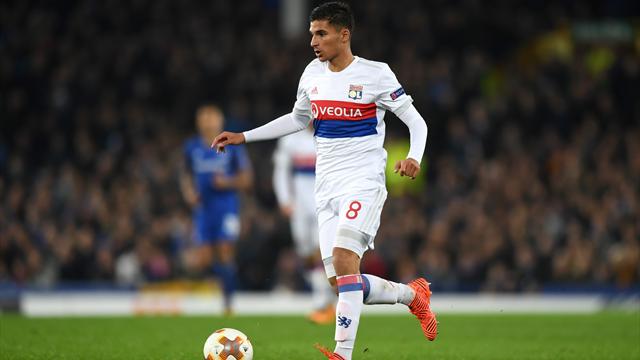Pour son futur proche, l'OL mise sur Aouar (et vice-versa)