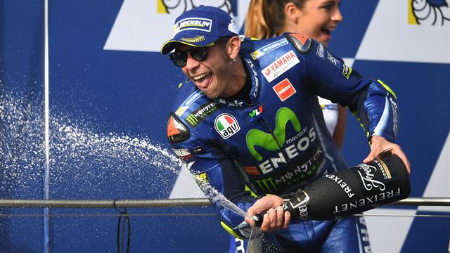 Valentino Rossi: "Federer è un'ispirazione, ogni sua vittoria mi dà forza"