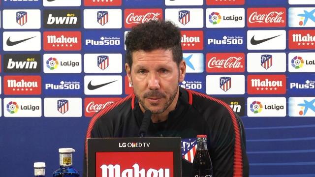 Simeone: "No tengo ninguna notificación del club" de que Torres vaya a irse al fútbol chino Simeone: "No tengo ninguna notificación del club" de que Torres vaya a irse al fútbol chino