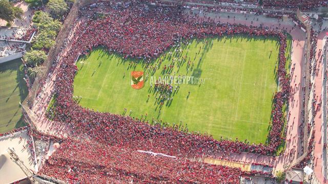 L’hallucinant entraînement ouvert au public d’Al Ahly