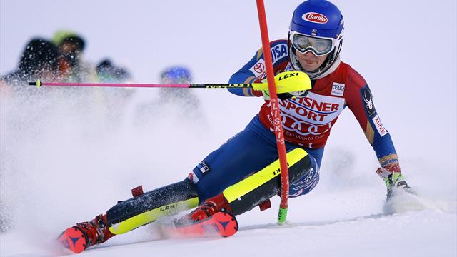 Shiffrin a dominé le slalom avant de voir le Super-G annulé