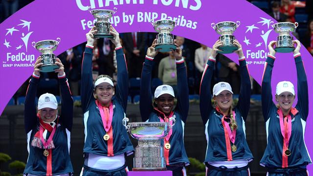 U.S. clinch title in decisive doubles match