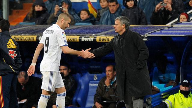 Benzema frenó a Mourinho: "Se me fue la olla cuando me llamó gato..."