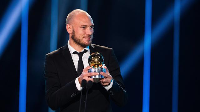 Гранквист стал футболистом года Швеции и прервал 10-летнюю гегемонию Златана Гранквист стал футболистом года Швеции и прервал 10-летнюю гегемонию Златана