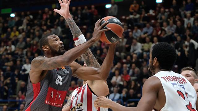 Darüşşafaka yeni transferiyle yollarını ayırdı