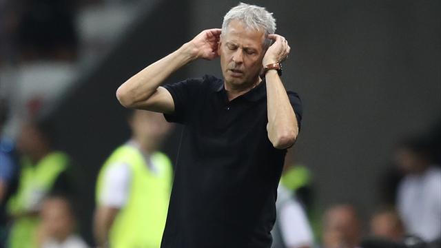 Favre : "Penalty ou carton rouge, ce n'est pas une excuse" Favre : "Penalty ou carton rouge, ce n'est pas une excuse"