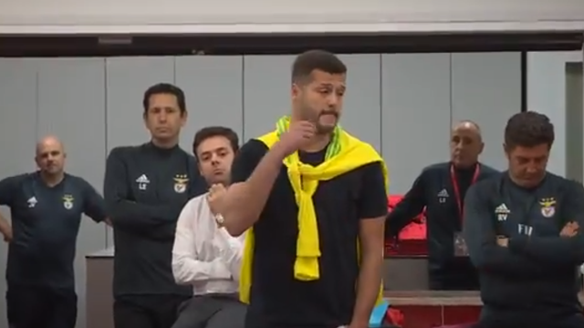 Per Julio Cesar anche il saluto di un eroe del triplete Per Julio Cesar anche il saluto di un eroe del triplete