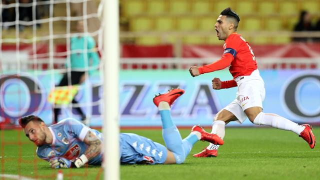 Monaco repasse dans le vert, Lille sort du rouge