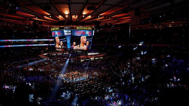 Miguel Cotto se ve sorprendido por Sadam Ali y pierde título en despedida