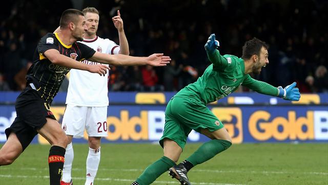 Brignoli è l'eroe del primo punto in Serie A del Benevento, 16 anni dopo Taibi