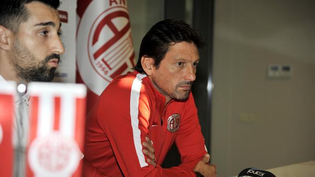 Antalyaspor'da Leonardo dönemi kısa sürdü