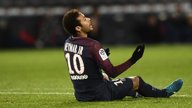 Emery évoque « trois ou quatre jours » d’absence pour Neymar, rentré au Brésil