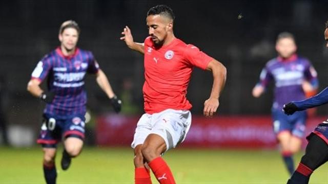 Nîmes l’emporte face à Clermont et recolle à Reims