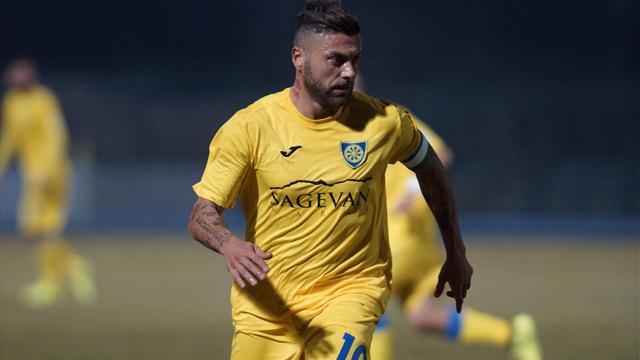 La rivincita di Tavano, a 38 anni è il cannoniere più prolifico della Serie C La rivincita di Tavano, a 38 anni è il cannoniere più prolifico della Serie C
