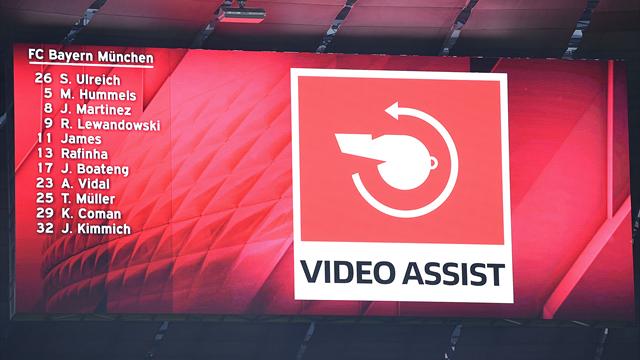 Les clubs de Premier League refusent l’introduction de l’arbitrage vidéo la saison prochaine