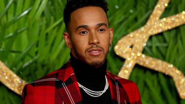 Hamilton se disculpa tras ser acusado de sexista por criticar a su sobrino