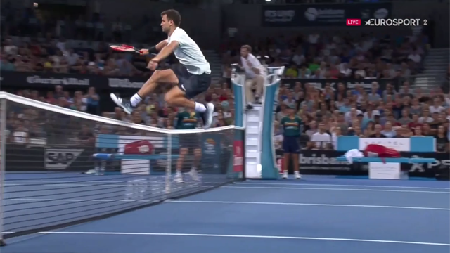 Séquence fair-play : Quand Grigor Dimitrov vient au secours de Kyle Edmund, blessé