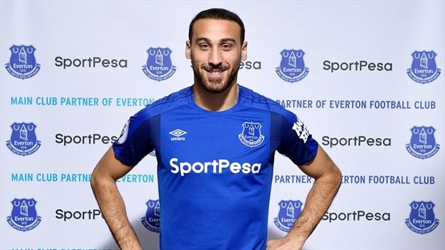 Cenk Tosun'un transfer bedeli açıklandı