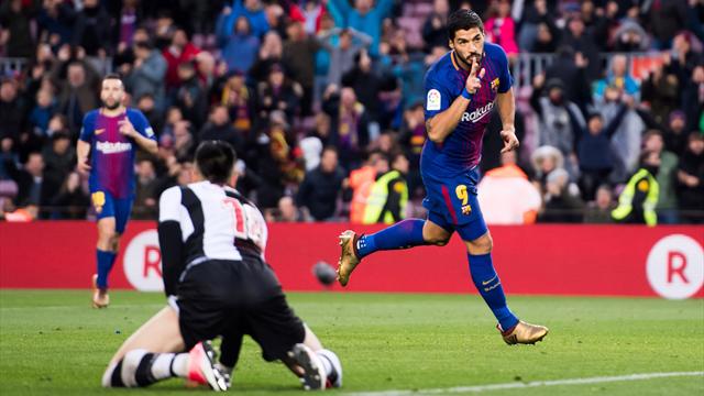 Avec un but somptueux, Suarez dépasse Eto’o dans l’histoire des buteurs du Barça