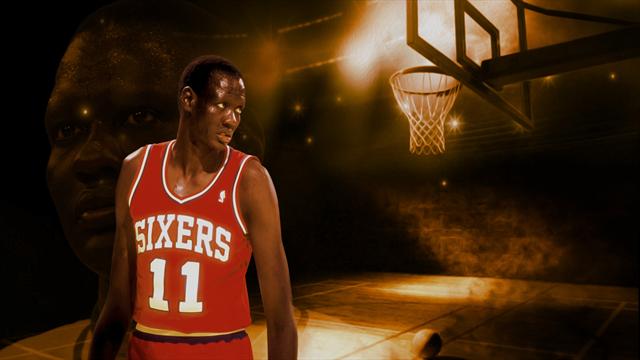 Manute Bol, le géant de 2,31m qui a pris feu à trois points