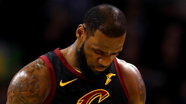 I risultati della notte: Curry superbo, Warriors inarrestabili! I Cavs crollano a Minnesota