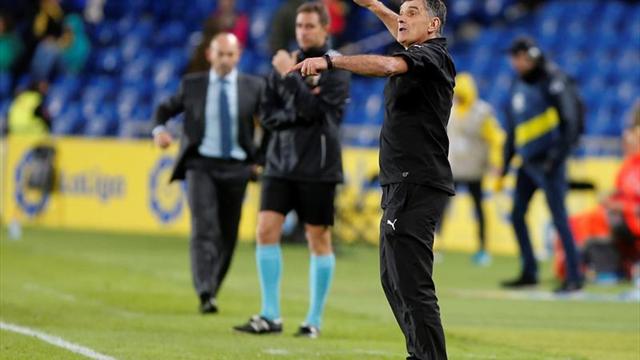 Fabián Orellana vio acción en derrota de Eibar frente a Atlético Fabián Orellana vio acción en derrota de Eibar frente a Atlético