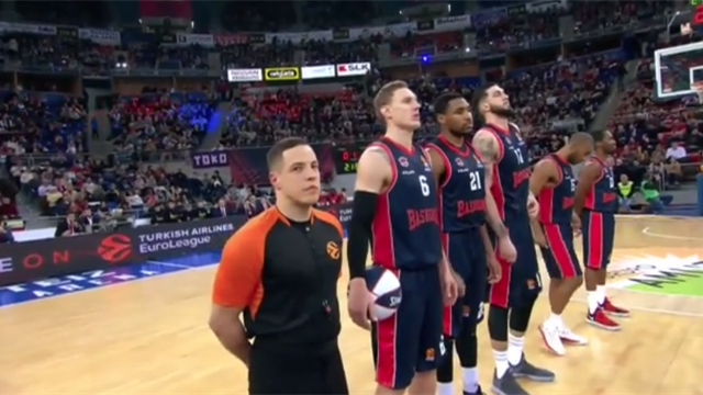 Highlights: Baskonia Vitoria 86-54 Olympiacos Piraeus Highlights: Baskonia Vitoria 86-54 Olympiacos Piraeus