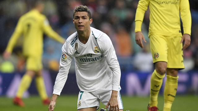 Ronaldo deluso dopo la sconfitta casalinga con il Villarreal