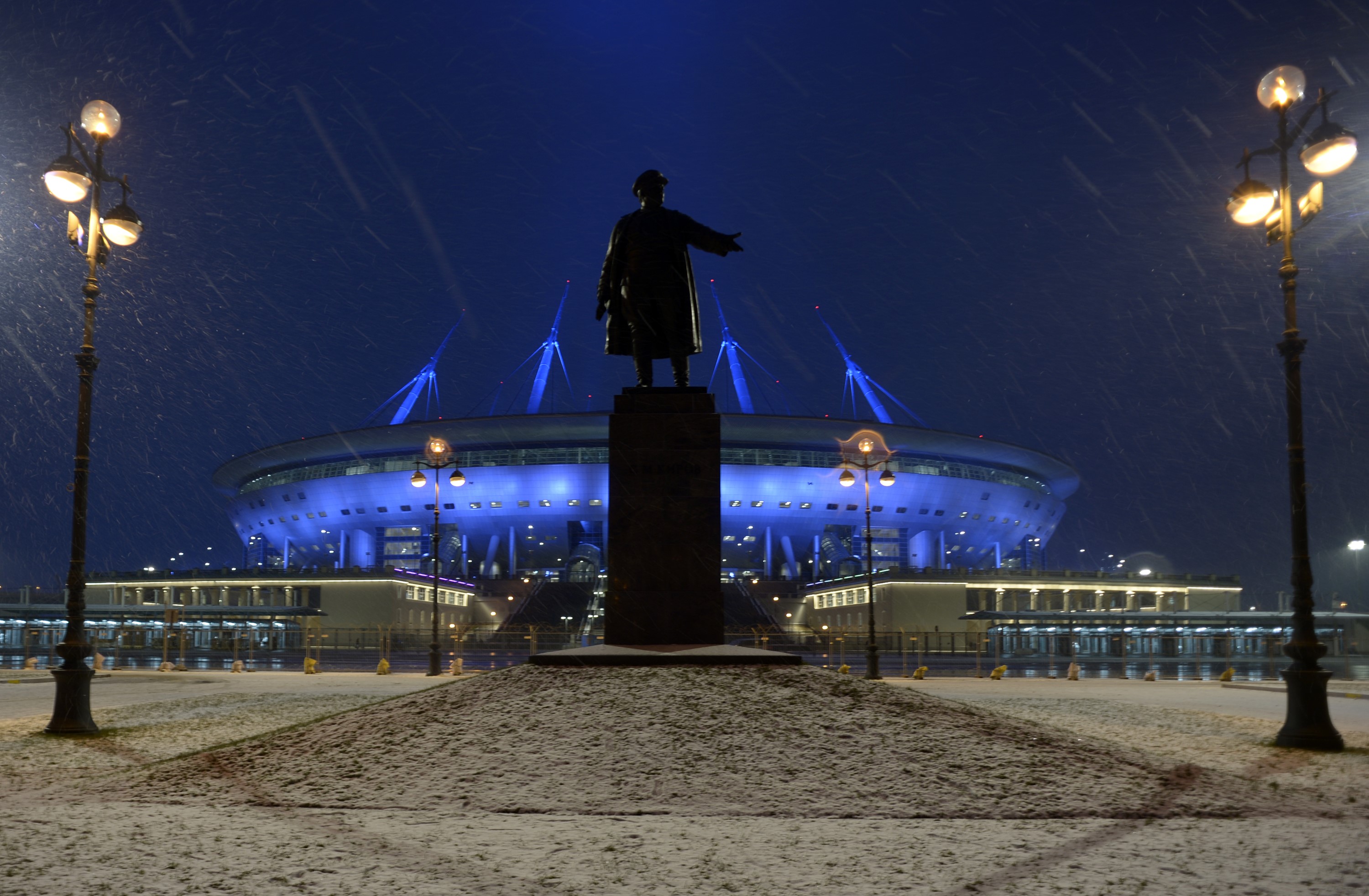 «Санкт-Петербург Арена» («Крестовский»)